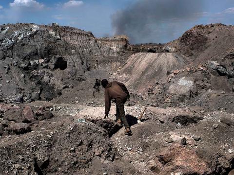 中國(guó)礦業(yè)朝著綠色產(chǎn)業(yè)發(fā)展